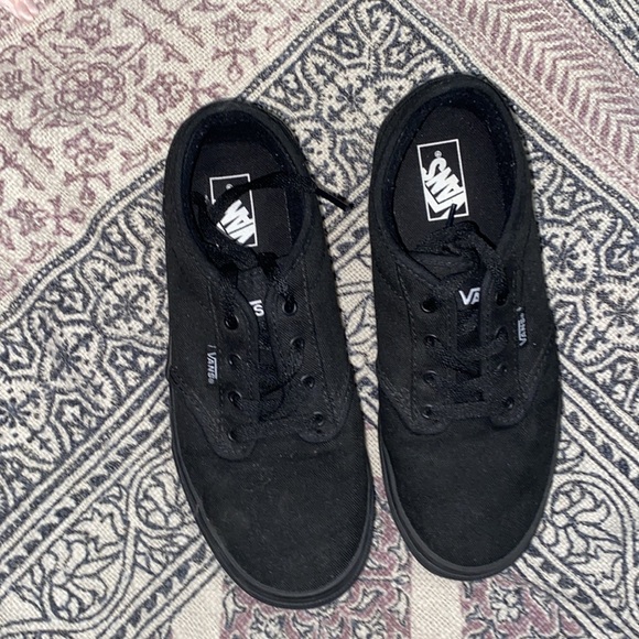 NWOT All black vans size 4.5 - Picture 2 of 5